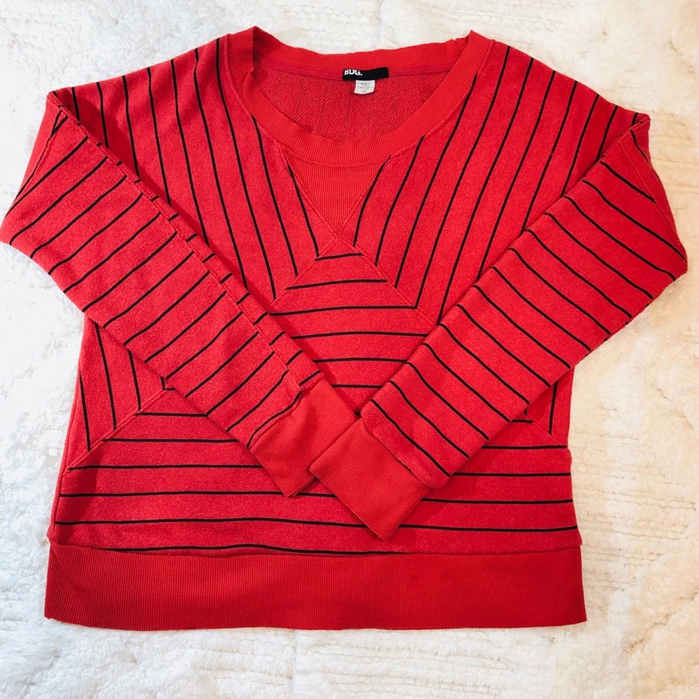 ❤️Urban Outfitters BDG red stripped pullover